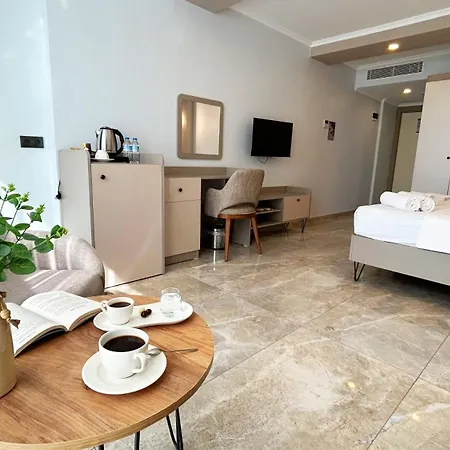 Hotel 01 Nova 3*