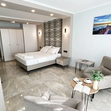 01 Nova Hotel 3*